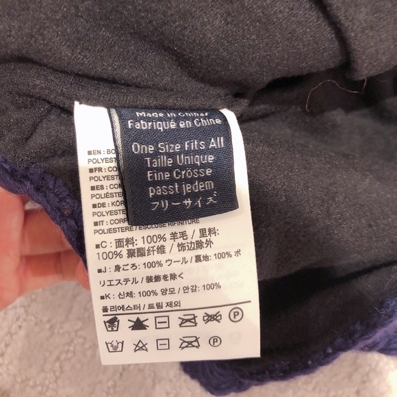 Arcteryx wool hat - Picture 3 of 3